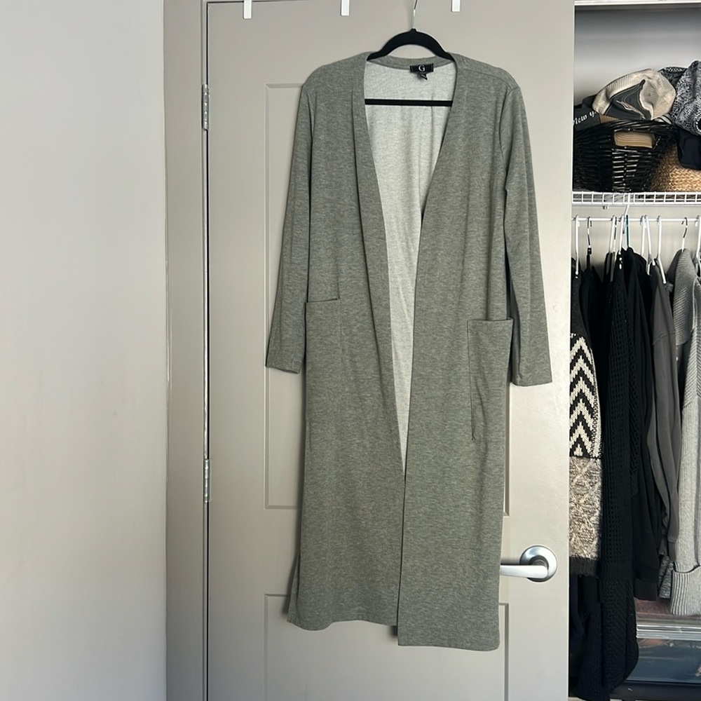 Grey duster